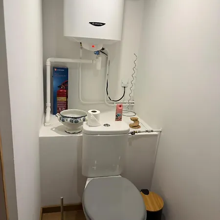 Indépendant - Formule Jacuzzi Massant Et Privatisé - Proche Du Parc Le Pal Et De Vichy - Allier 03 Appartamento